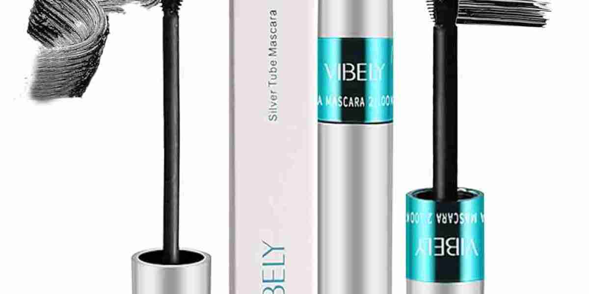 Vibely's 2-Step Mascara: The Lash Change Taking the Beauty Globe By Tornado