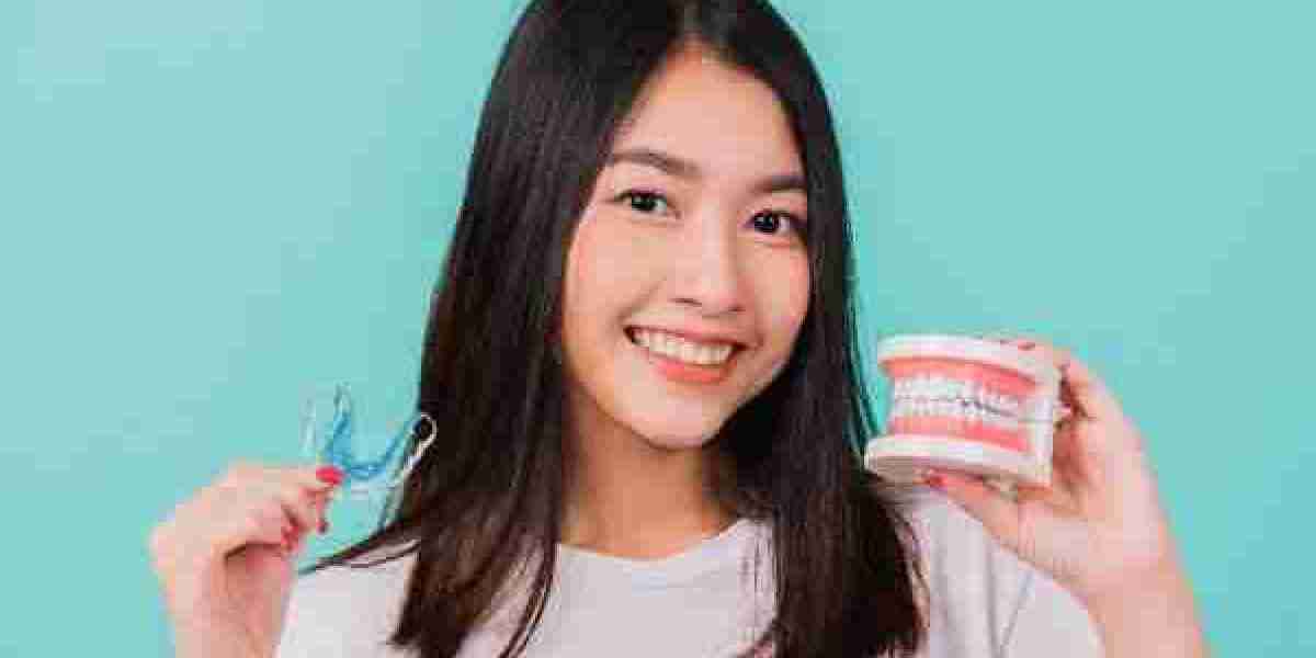 Modern Orthodontics with Barely-There Aligners