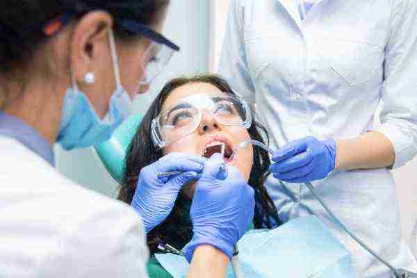 Dentist in Warrington 